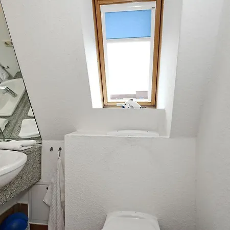 Haus Kuehlung 17 Apartment